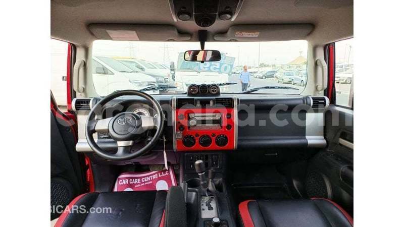 Big with watermark toyota fj cruiser ashanti import dubai 55970