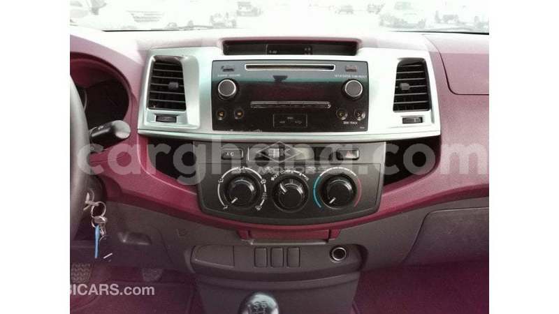 Big with watermark toyota hilux ashanti import dubai 55971