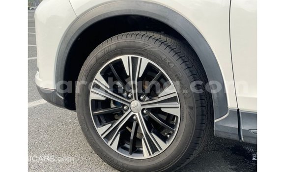 Ra Imported Mitsubishi Eclipse funfun Ọkọ̀ in Import - Dubai ni Ashanti Ra Imported Mitsubishi Eclipse funfun Ọkọ̀ in Import - Dubai ni Ashanti