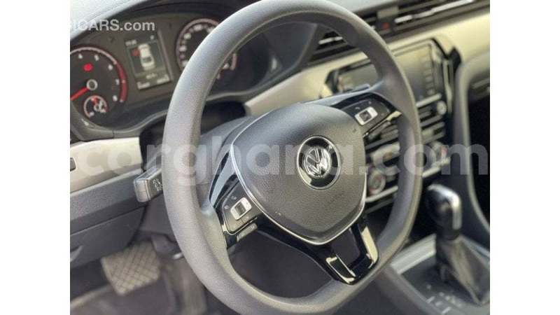 Big with watermark volkswagen passat ashanti import dubai 55979