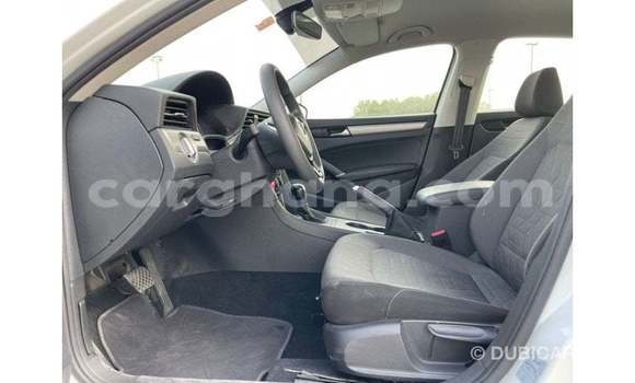 Ra Imported Volkswagen Passat funfun Ọkọ̀ in Import - Dubai ni Ashanti Ra Imported Volkswagen Passat funfun Ọkọ̀ in Import - Dubai ni Ashanti