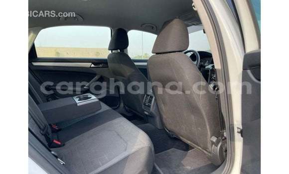 Ra Imported Volkswagen Passat funfun Ọkọ̀ in Import - Dubai ni Ashanti Ra Imported Volkswagen Passat funfun Ọkọ̀ in Import - Dubai ni Ashanti