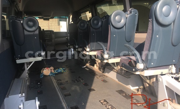 Sayi Na hannu Mercedes‒Benz Sprinter White Babbar mota in Accra a Greater Accra Sayi Na hannu Mercedes‒Benz Sprinter White Babbar mota in Accra a Greater Accra
