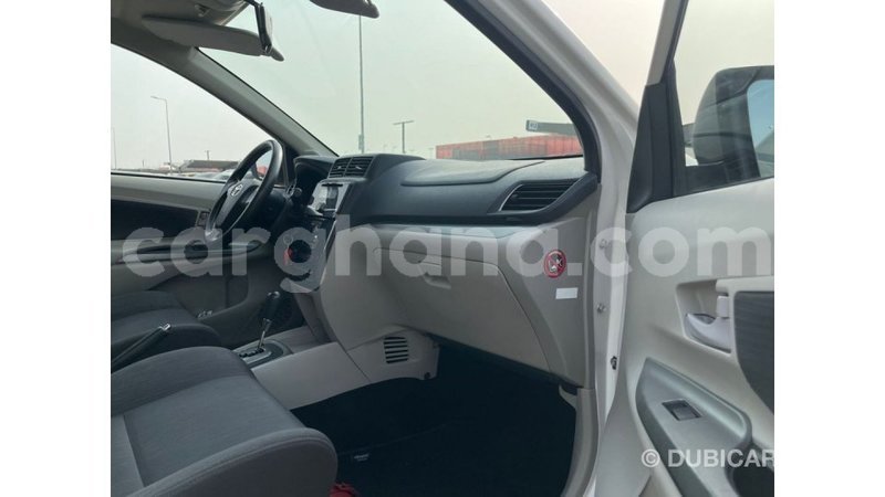 Big with watermark toyota avanza ashanti import dubai 55983