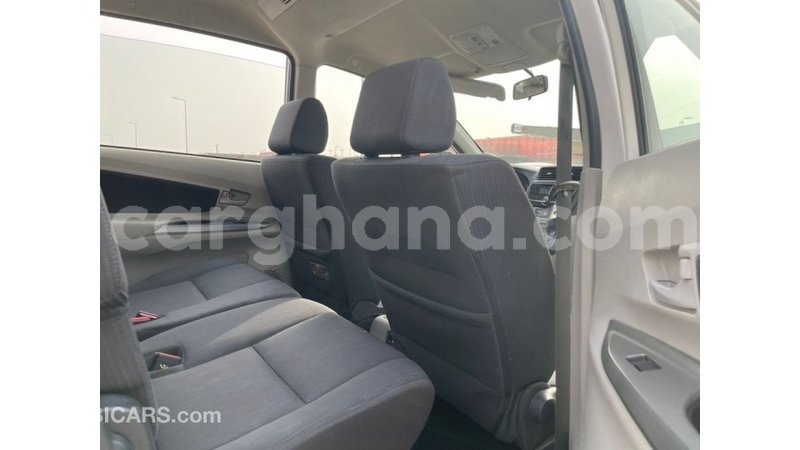 Big with watermark toyota avanza ashanti import dubai 55983