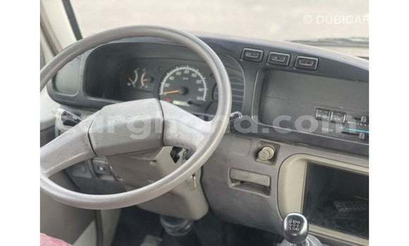 Ra Imported Toyota Coaster funfun Ọkọ̀ in Import - Dubai ni Ashanti Ra Imported Toyota Coaster funfun Ọkọ̀ in Import - Dubai ni Ashanti