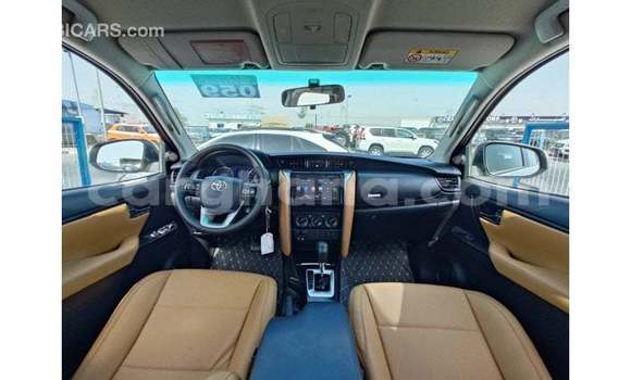 Sayi Imported Toyota Fortuner White Mota in Import - Dubai a Ashanti Sayi Imported Toyota Fortuner White Mota in Import - Dubai a Ashanti