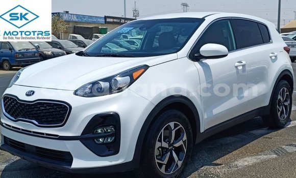 Ra Imported Kia Sportage funfun Ọkọ̀ in Import - Dubai ni Ashanti Ra Imported Kia Sportage funfun Ọkọ̀ in Import - Dubai ni Ashanti