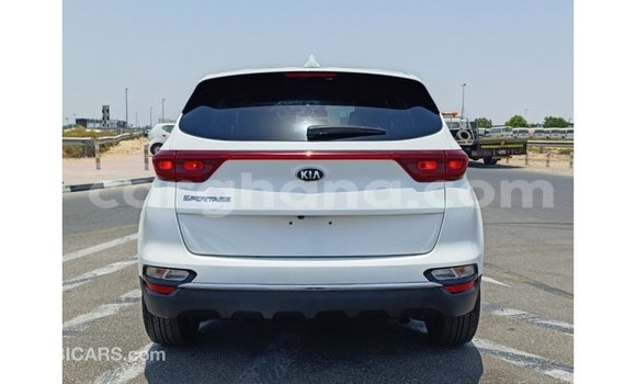 Ra Imported Kia Sportage funfun Ọkọ̀ in Import - Dubai ni Ashanti Ra Imported Kia Sportage funfun Ọkọ̀ in Import - Dubai ni Ashanti