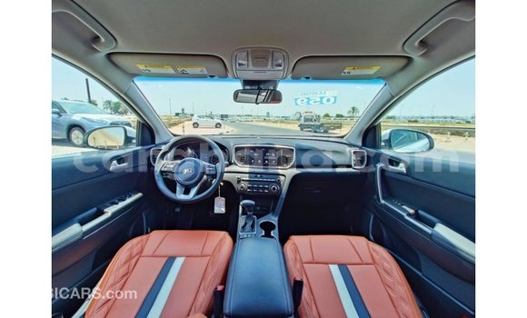 Ra Imported Kia Sportage funfun Ọkọ̀ in Import - Dubai ni Ashanti Ra Imported Kia Sportage funfun Ọkọ̀ in Import - Dubai ni Ashanti