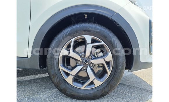 Ra Imported Kia Sportage funfun Ọkọ̀ in Import - Dubai ni Ashanti Ra Imported Kia Sportage funfun Ọkọ̀ in Import - Dubai ni Ashanti