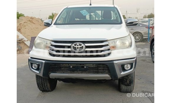 Ra Imported Toyota Hilux funfun Ọkọ̀ in Import - Dubai ni Ashanti Ra Imported Toyota Hilux funfun Ọkọ̀ in Import - Dubai ni Ashanti