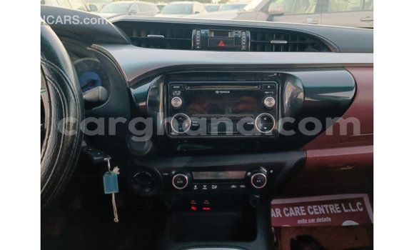Ra Imported Toyota Hilux funfun Ọkọ̀ in Import - Dubai ni Ashanti Ra Imported Toyota Hilux funfun Ọkọ̀ in Import - Dubai ni Ashanti