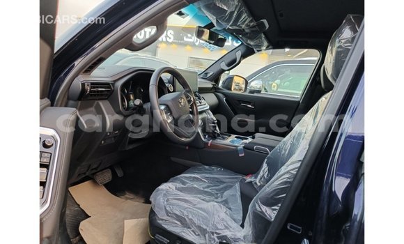 Buy Import Toyota Land Cruiser Blue Car in Import - Dubai in Ashanti Buy Import Toyota Land Cruiser Blue Car in Import - Dubai in Ashanti