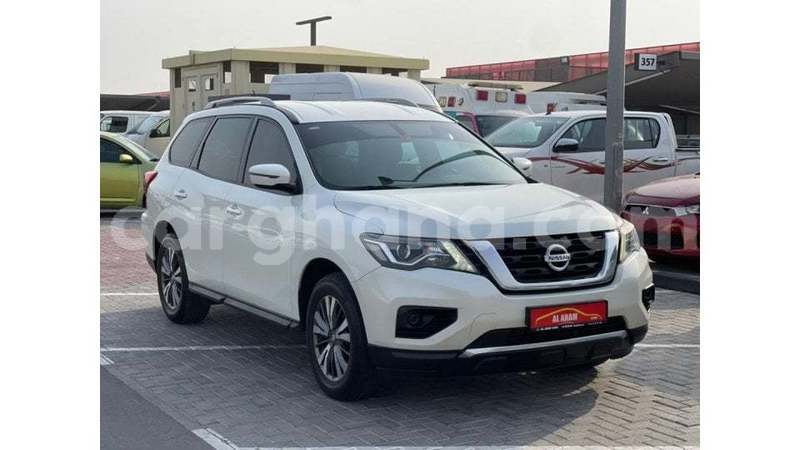 Big with watermark nissan pathfinder ashanti import dubai 56001