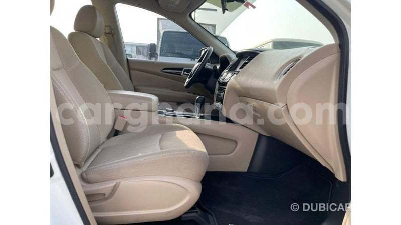 Big with watermark nissan pathfinder ashanti import dubai 56001