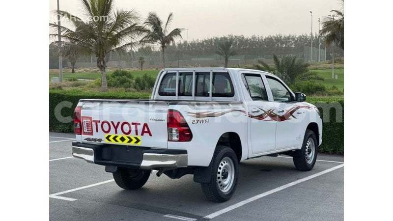 Big with watermark toyota hilux ashanti import dubai 56004