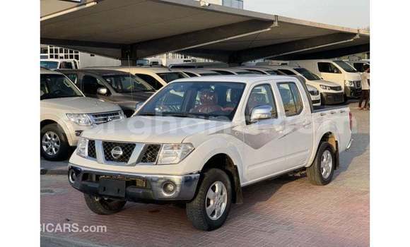Buy Import Nissan Navara White Car in Import - Dubai in Ashanti Buy Import Nissan Navara White Car in Import - Dubai in Ashanti