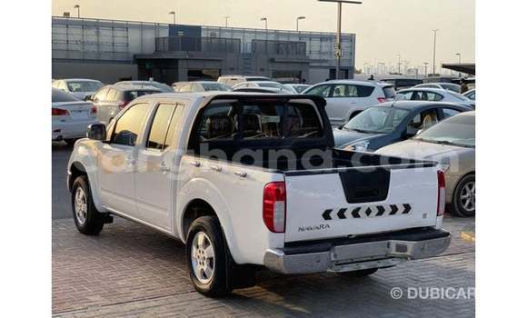 Buy Import Nissan Navara White Car in Import - Dubai in Ashanti Buy Import Nissan Navara White Car in Import - Dubai in Ashanti