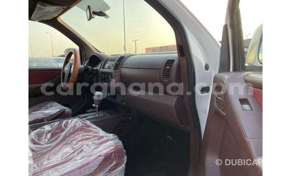 Buy Import Nissan Navara White Car in Import - Dubai in Ashanti Buy Import Nissan Navara White Car in Import - Dubai in Ashanti