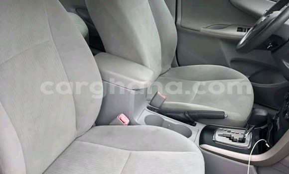 Sayi Na hannu Toyota Corolla White Mota in Tema a Greater Accra Sayi Na hannu Toyota Corolla White Mota in Tema a Greater Accra