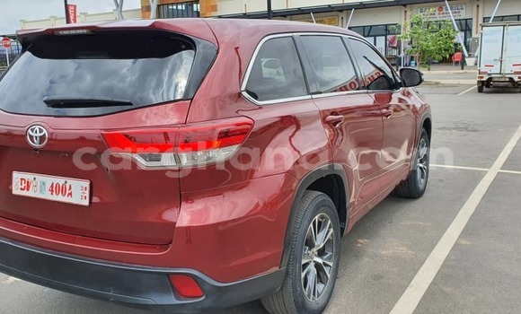 Ra Àlòkù Toyota Highlander Red Ọkọ̀ in Sekondi–Takoradi Metropolitan ni Oorun Ra Àlòkù Toyota Highlander Red Ọkọ̀ in Sekondi–Takoradi Metropolitan ni Oorun