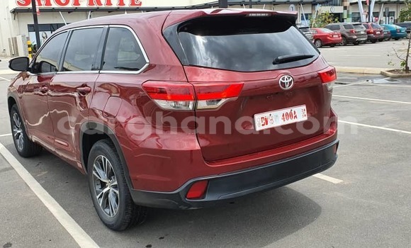 Buy Used Toyota Highlander Red Car in Sekondi–Takoradi Metropolitan in Western Buy Used Toyota Highlander Red Car in Sekondi–Takoradi Metropolitan in Western