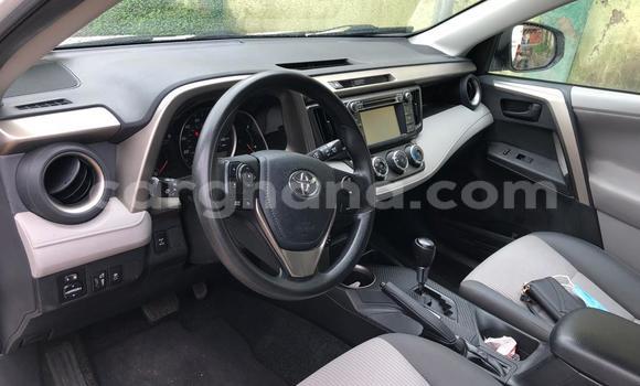 Buy Used Toyota RAV4 White Car in Sekondi in Western