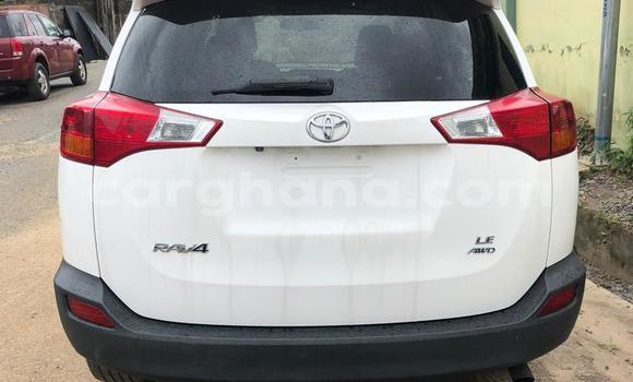 Buy Used Toyota RAV4 White Car in Sekondi in Western Buy Used Toyota RAV4 White Car in Sekondi in Western