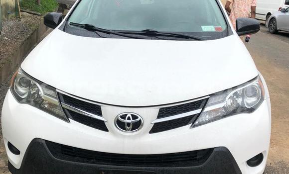 Buy Used Toyota RAV4 White Car in Sekondi in Western Buy Used Toyota RAV4 White Car in Sekondi in Western