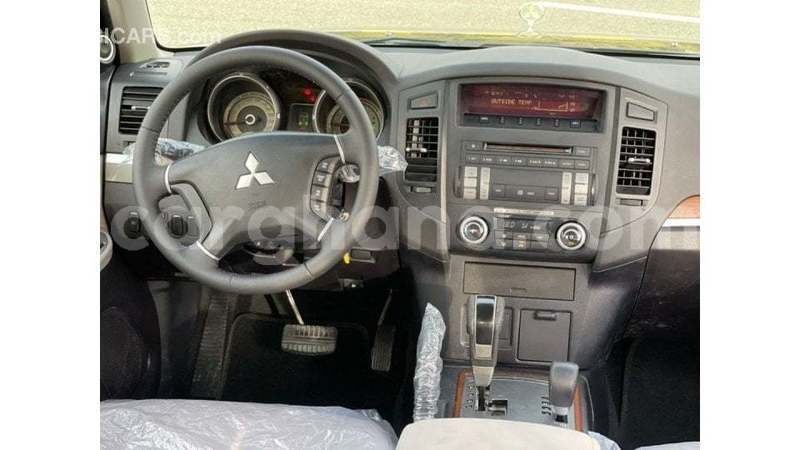 Big with watermark mitsubishi pajero ashanti import dubai 56012