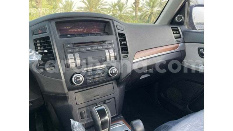 Big with watermark mitsubishi pajero ashanti import dubai 56012