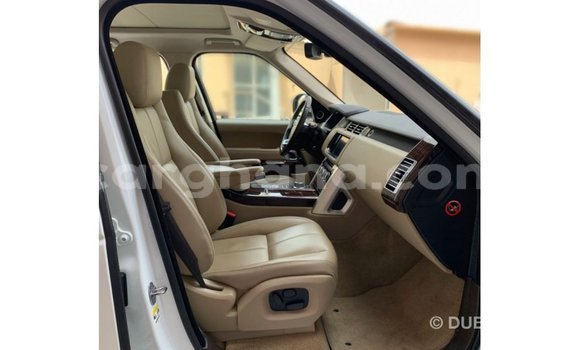 Ra Imported Land Rover Range Rover funfun Ọkọ̀ in Import - Dubai ni Ashanti Ra Imported Land Rover Range Rover funfun Ọkọ̀ in Import - Dubai ni Ashanti