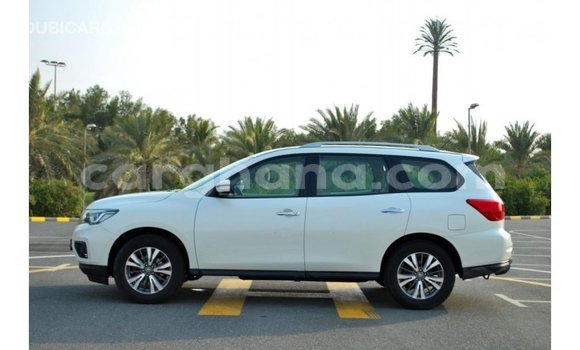 Ra Imported Nissan Pathfinder funfun Ọkọ̀ in Import - Dubai ni Ashanti Ra Imported Nissan Pathfinder funfun Ọkọ̀ in Import - Dubai ni Ashanti