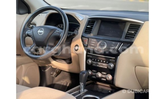 Ra Imported Nissan Pathfinder funfun Ọkọ̀ in Import - Dubai ni Ashanti Ra Imported Nissan Pathfinder funfun Ọkọ̀ in Import - Dubai ni Ashanti