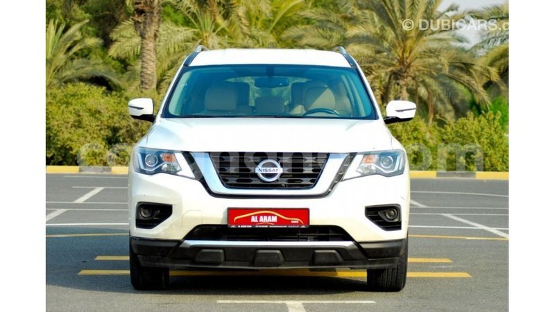 Big with watermark nissan pathfinder ashanti import dubai 56017