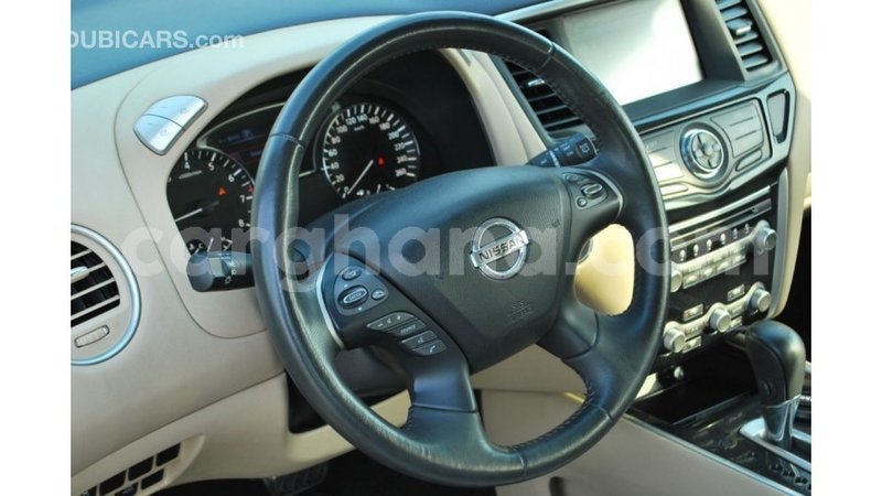 Big with watermark nissan pathfinder ashanti import dubai 56017