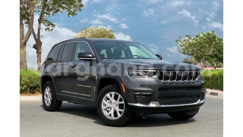 Big with watermark jeep grand cherokee ashanti import dubai 56020