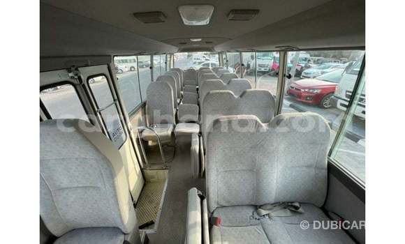 Ra Imported Toyota Coaster funfun Ọkọ̀ in Import - Dubai ni Ashanti Ra Imported Toyota Coaster funfun Ọkọ̀ in Import - Dubai ni Ashanti