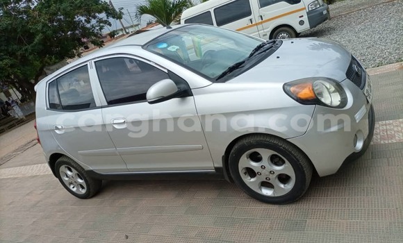 Sayi Na hannu Kia Morning Azurfa Mota in Accra a Greater Accra