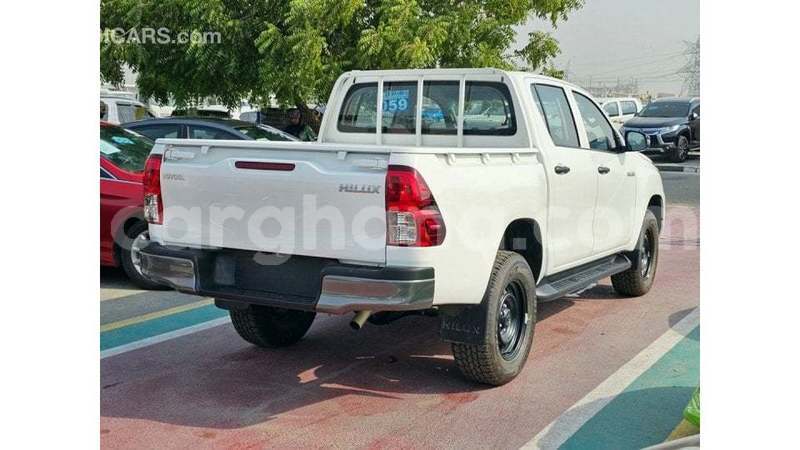 Big with watermark toyota hilux ashanti import dubai 56027