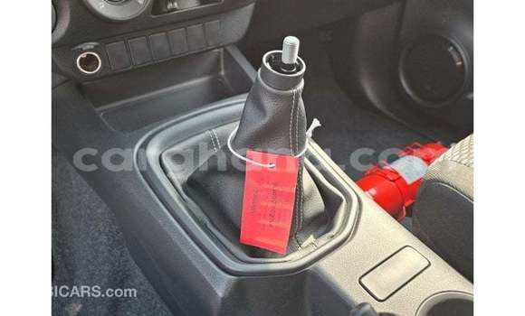 Ra Imported Toyota Hilux funfun Ọkọ̀ in Import - Dubai ni Ashanti Ra Imported Toyota Hilux funfun Ọkọ̀ in Import - Dubai ni Ashanti