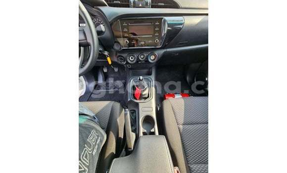 Ra Imported Toyota Hilux funfun Ọkọ̀ in Import - Dubai ni Ashanti Ra Imported Toyota Hilux funfun Ọkọ̀ in Import - Dubai ni Ashanti