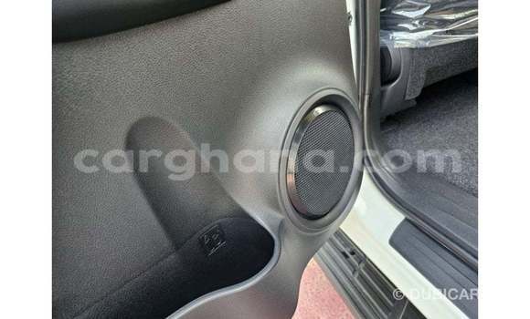 Ra Imported Toyota Hilux funfun Ọkọ̀ in Import - Dubai ni Ashanti Ra Imported Toyota Hilux funfun Ọkọ̀ in Import - Dubai ni Ashanti