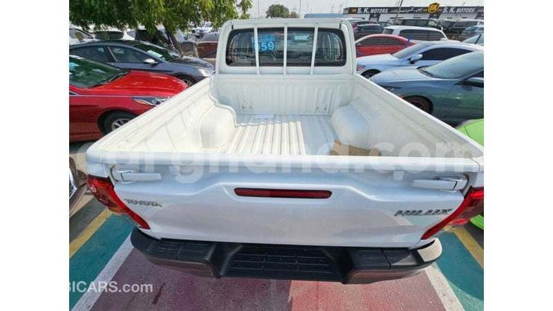 Big with watermark toyota hilux ashanti import dubai 56027