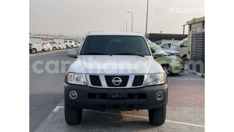 Big with watermark nissan patrol ashanti import dubai 56031