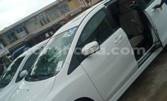 Buy Used Mazda 5 White Car in Accra in Greater Accra