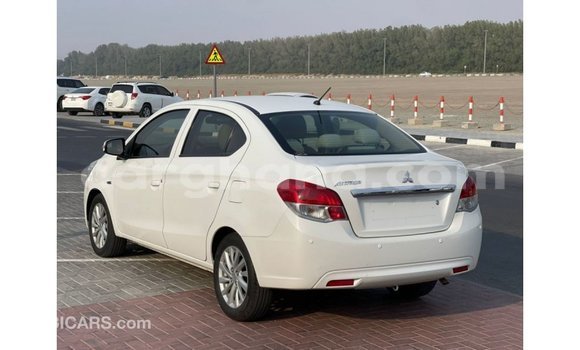 Sayi Imported Mitsubishi Attrage White Mota in Import - Dubai a Ashanti Sayi Imported Mitsubishi Attrage White Mota in Import - Dubai a Ashanti