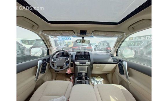 Buy Import Toyota Prado White Car in Import - Dubai in Ashanti Buy Import Toyota Prado White Car in Import - Dubai in Ashanti