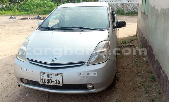 Ra Àlòkù Toyota Prius Silver Ọkọ̀ in Accra ni Greater Accra